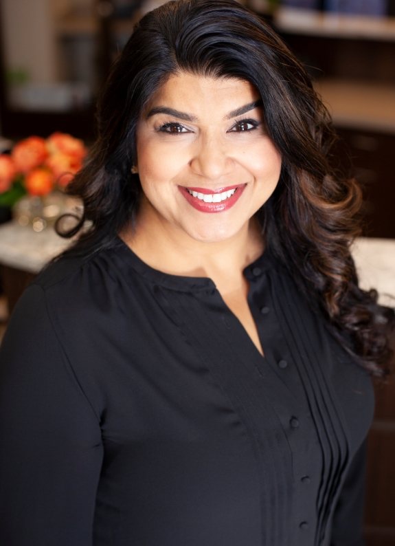 image of the doctor Dr. Rina Singh